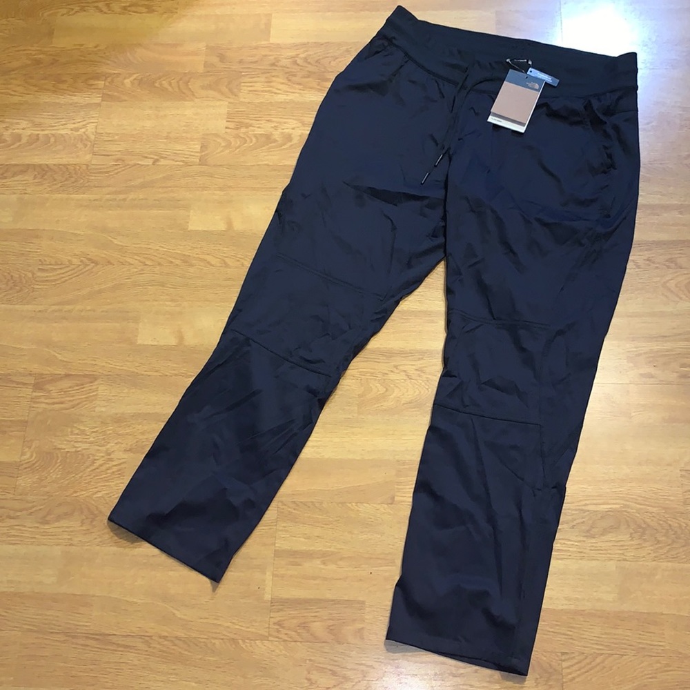 NWT The North Face Aphrodite Motion Pant, XL